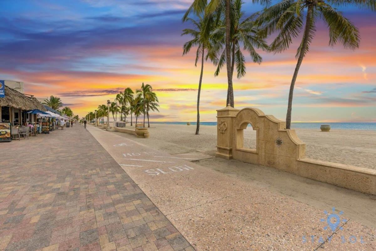 Ocean View - Balcony - Hollywood Beach Broad-Walk Luaran gambar