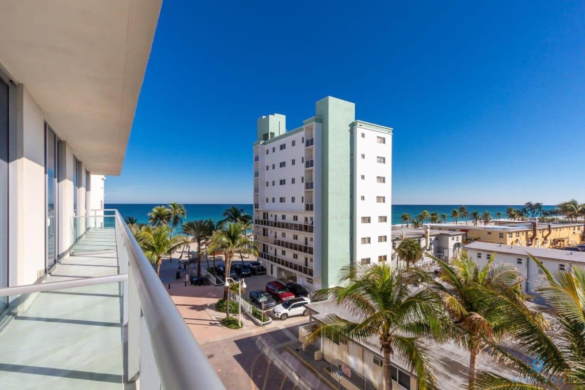 Ocean View - Balcony - Hollywood Beach Broad-Walk Luaran gambar